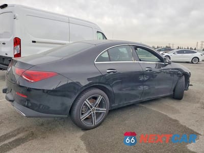 Trzecie zdjęcie samochodu z tyłu: 2021 MERCEDES-BENZ CLA 250 VIN:W1K5J4GB0MN205298 - miniatura