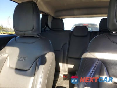 Zdjęcie 10 z 12 samochodu: 2015 JEEP RENEGADE LIMITED VIN:ZACCJBDT6FPB28871 - miniatura