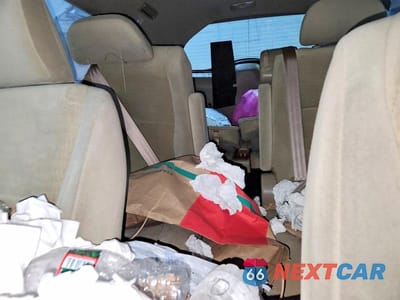 Zdjęcie 10 z 12 samochodu: 2012 TOYOTA HIGHLANDER BASE VIN:5TDBK3EH6CS174465 - miniatura