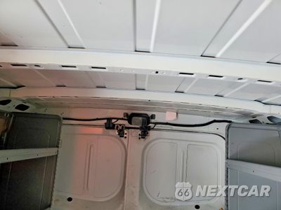 Zdjęcie 10 z 13 samochodu: 2015 NISSAN NV 1500 VIN:1N6BF0KLXFN807472 - miniatura