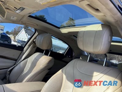 Zdjęcie 9 z 10 samochodu: 2016 MERCEDES-BENZ S 550 VIN:WDDUG8CB3GA248021 - miniatura