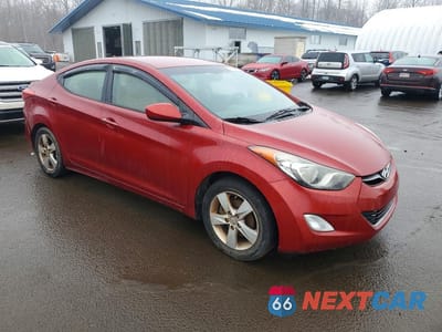 Czwarte zdjęcie samochodu z boku: 2012 HYUNDAI ELANTRA GLS VIN:KMHDH4AE5CU441207 - miniatura