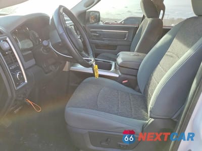 Zdjęcie 7 z 12 samochodu: 2017 RAM 1500 SLT VIN:1C6RR7LM5HS873643 - miniatura