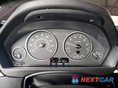 Zdjęcie 9 z 12 samochodu: 2018 BMW 320 I VIN:WBA8E1G51JNU91322 - miniatura