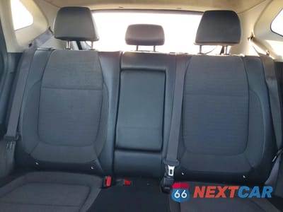 Zdjęcie 10 z 13 samochodu: 2021 KIA SELTOS S VIN:KNDEU2AA9M7218884 - miniatura