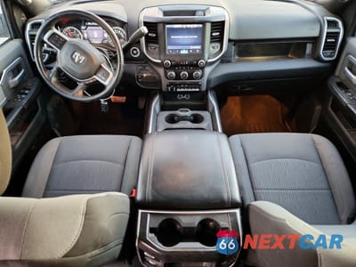 Zdjęcie 8 z 12 samochodu: 2022 RAM 2500 VIN:3C6UR5DL4NG191117 - miniatura