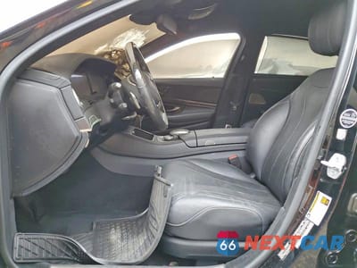 Zdjęcie 7 z 11 samochodu: 2015 MERCEDES-BENZ S 550 VIN:WDDUG8CB5FA164300 - miniatura