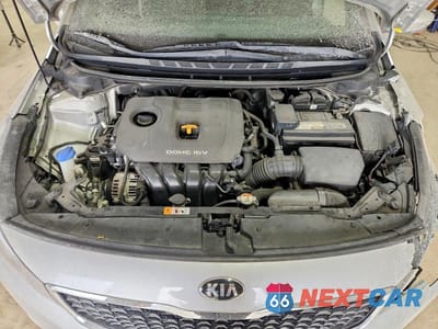 Zdjęcie 11 z 12 samochodu: 2017 KIA FORTE LX VIN:3KPFK4A71HE046026 - miniatura