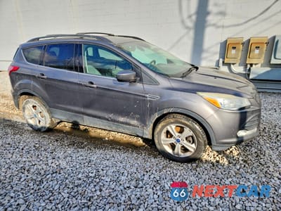 Czwarte zdjęcie samochodu z boku: 2014 FORD ESCAPE SE VIN:1FMCU9GXXEUA26156 - miniatura