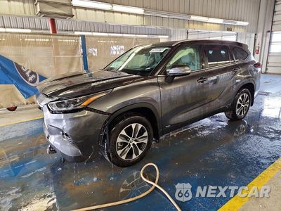 2025 TOYOTA HIGHLANDER HYBRID XLE 5TDKBRCH3SS672000 - główne zdjęcie licytacji z USA - miniatura