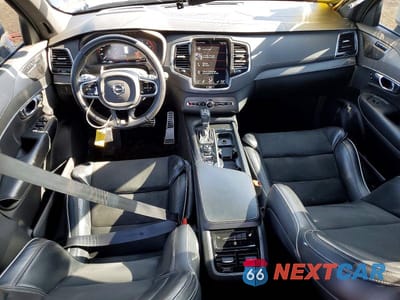 Zdjęcie 8 z 12 samochodu: 2019 VOLVO XC90 T5 R-DESIGN VIN:YV4102PM7K1441756 - miniatura
