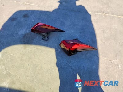 Zdjęcie 12 z 12 samochodu: 2019 LEXUS UX 200 BASE VIN:JTHY3JBH8K2002068 - miniatura