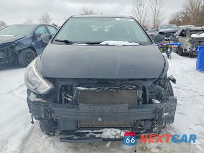 Piąte zdjęcie samochodu w środku: 2016 HYUNDAI ACCENT SE VIN:KMHCT5AE6GU268514 - miniatura