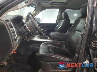 Zdjęcie 7 z 12 samochodu: 2017 RAM 1500 LARAMIE 4WD 5.7L V8 CREW CAB VIN:1C6RR7NT7HS508255 - miniatura
