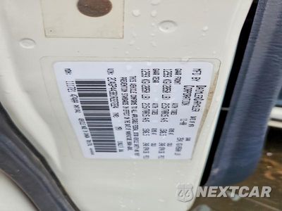 Zdjęcie 14 z 14 samochodu: 2001 CHRYSLER TOWN & COUNTRY LX VIN:2C4GP44381R227224 - miniatura