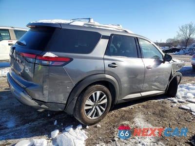 Trzecie zdjęcie samochodu z tyłu: 2025 NISSAN PATHFINDER SL VIN:5N1DR3CC6SC269146 - miniatura