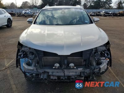 Piąte zdjęcie samochodu w środku: 2017 LINCOLN MKX RESERVE VIN:2LMPJ6LR8HBL38278 - miniatura