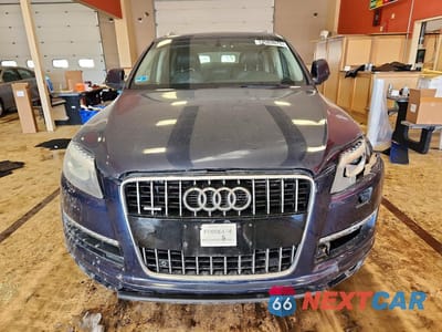 Piąte zdjęcie samochodu w środku: 2015 AUDI Q7 PREMIUM PLUS VIN:WA1LGAFE0FD006474 - miniatura