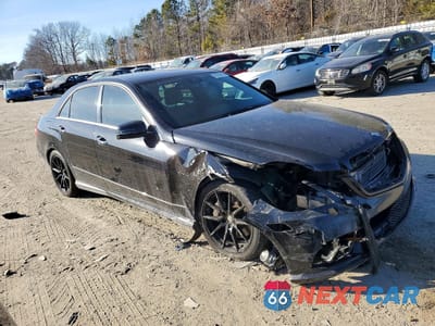 Czwarte zdjęcie samochodu z boku: 2011 MERCEDES-BENZ E 550 VIN:WDDHF7CB1BA280506 - miniatura