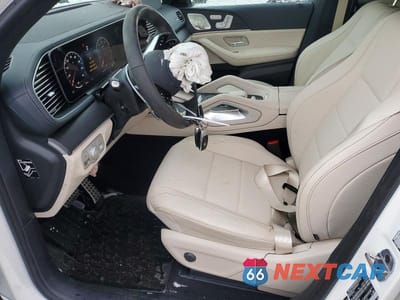Zdjęcie 7 z 13 samochodu: 2025 MERCEDES-BENZ GLS 450 4MATIC VIN:4JGFF5KEXSB490903 - miniatura