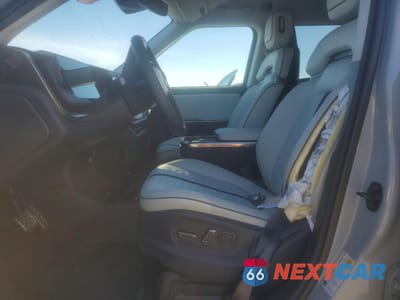 Zdjęcie 7 z 14 samochodu: 2024 RIVIAN R1S ADVENTURE VIN:7PDSGABA8RN039136 - miniatura