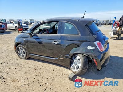 Drugie zdjęcie samochodu z przodu: 2015 FIAT 500 ELECTRIC VIN:3C3CFFGE3FT721350 - miniatura