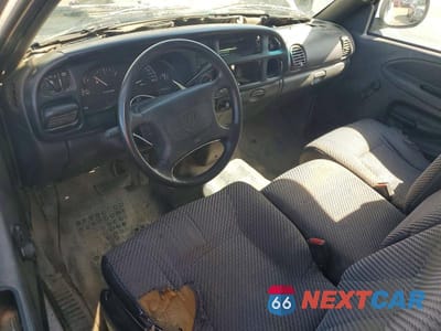 Zdjęcie 8 z 13 samochodu: 1999 DODGE RAM 1500 VIN:1B7HC13Y2XJ597500 - miniatura