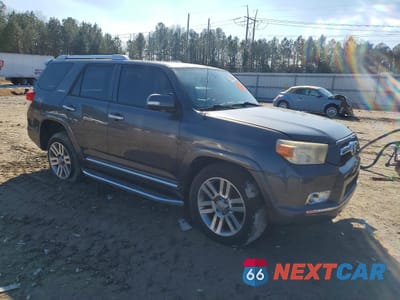 Czwarte zdjęcie samochodu z boku: 2013 TOYOTA 4RUNNER LIMITED VIN:JTEBU5JR0D5113328 - miniatura