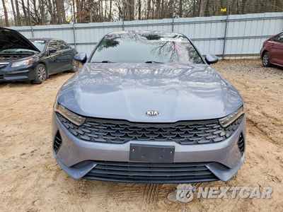 Piąte zdjęcie samochodu w środku: 2021 KIA K5 LXS VIN:5XXG14J27MG070053 - miniatura