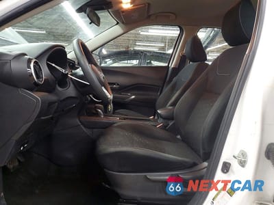 Zdjęcie 7 z 12 samochodu: 2021 NISSAN KICKS SV- PRIOR FLEET- CK ENG LIGHT ON VIN:3N1CP5CV6ML512175 - miniatura