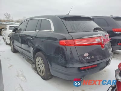 Drugie zdjęcie samochodu z przodu: 2015 LINCOLN MKT VIN:2LMHJ5NK8FBL00125 - miniatura