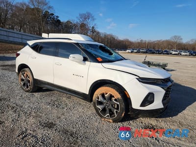 Czwarte zdjęcie samochodu z boku: 2019 CHEVROLET BLAZER RS VIN:3GNKBJRS6KS642934 - miniatura
