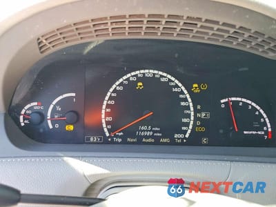 Zdjęcie 9 z 12 samochodu: 2012 MERCEDES-BENZ CL 63 AMG VIN:WDDEJ7EB8CA028428 - miniatura