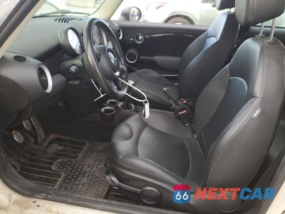 Zdjęcie 7 z 12 samochodu: 2011 MINI COOPER S VIN:WMWSV3C52BTY23076 - miniatura
