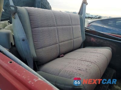 Zdjęcie 10 z 12 samochodu: 1999 JEEP WRANGLER / TJ SPORT VIN:1J4FY19S5XP437839 - miniatura