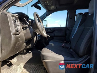 Zdjęcie 7 z 12 samochodu: 2021 CHEVROLET SILVERADO K2500 CUSTOM VIN:1GC4YME72MF248258 - miniatura