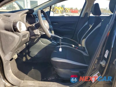 Zdjęcie 7 z 12 samochodu: 2020 NISSAN VERSA SV VIN:3N1CN8EV6LL880715 - miniatura