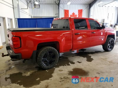 Trzecie zdjęcie samochodu z tyłu: 2017 CHEVROLET SILVERADO K1500 VIN:3GCUKNEC0HG209595 - miniatura