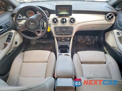 Zdjęcie 8 z 13 samochodu: 2016 MERCEDES-BENZ GLA 250 VIN:WDCTG4EB4GJ206205 - miniatura