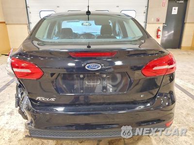 Zdjęcie 6 z 11 samochodu: 2018 FORD FOCUS SE VIN:1FADP3F22JL324208 - miniatura