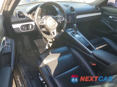 Zdjęcie 8 z 14 samochodu: 2019 PORSCHE CAYMAN BASE VIN:WP0AA2A80KS261315 - miniatura