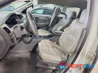 Zdjęcie 7 z 12 samochodu: 2013 CHEVROLET TRAVERSE LT VIN:1GNKVJKD4DJ239039 - miniatura