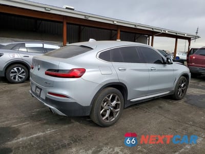 Trzecie zdjęcie samochodu z tyłu: 2021 BMW X4 XDRIVE30I VIN:5UX2V1C03M9F12771 - miniatura