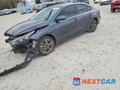 2023 KIA FORTE LXS 3KPF24AD4PE506137 - główne zdjęcie licytacji z USA - miniatura