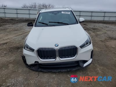 Piąte zdjęcie samochodu w środku: 2023 BMW X1 XDRIVE28I VIN:WBX73EF02P5W47011 - miniatura
