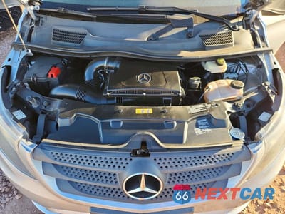 Zdjęcie 12 z 12 samochodu: 2016 MERCEDES-BENZ METRIS VIN:WD4PG2EE9G3091083 - miniatura