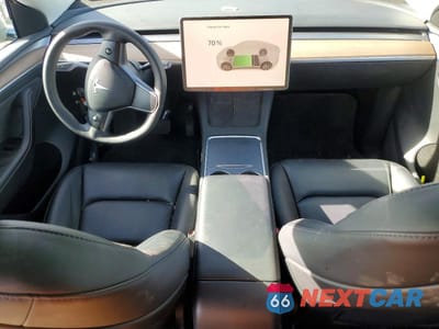 Zdjęcie 8 z 13 samochodu: 2023 TESLA MODEL Y VIN:7SAYGAEE5PF810862 - miniatura