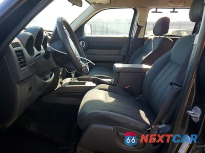 Zdjęcie 7 z 13 samochodu: 2011 DODGE NITRO HEAT VIN:1D4PT4GK5BW576111 - miniatura