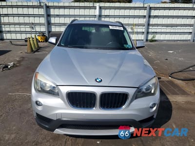 Piąte zdjęcie samochodu w środku: 2014 BMW X1 XDRIVE28I VIN:WBAVL1C57EVY14552 - miniatura