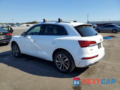 Drugie zdjęcie samochodu z przodu: 2024 AUDI Q5 PREMIUM 45 VIN:WA1GAAFY5R2151751 - miniatura